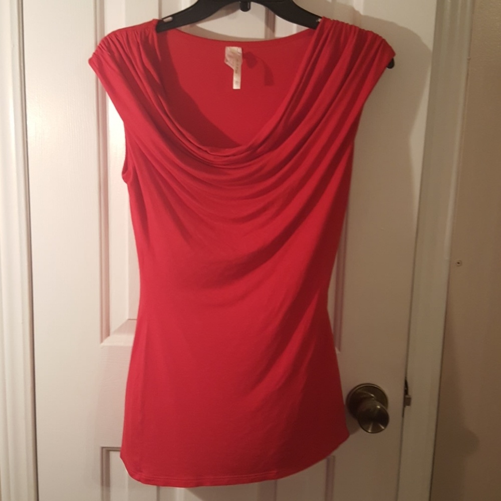 💥5 for $25💥Cute Red Top